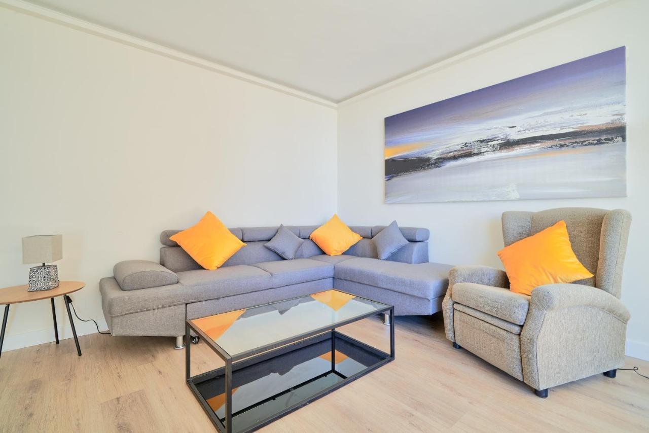Impresionante Apartamento En Playa De La Malagueta マラガ エクステリア 写真
