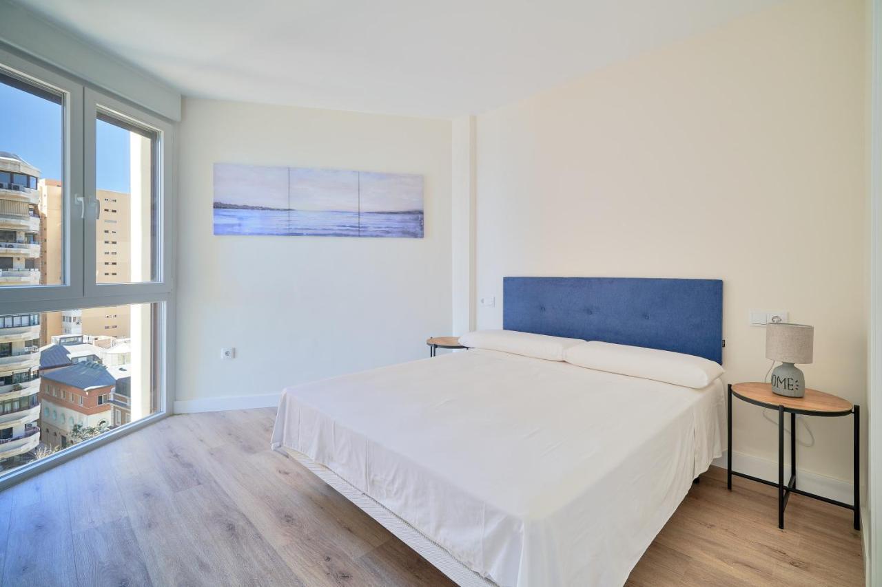 Impresionante Apartamento En Playa De La Malagueta マラガ エクステリア 写真
