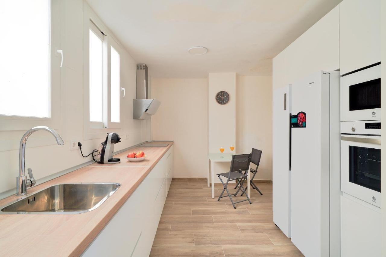 Impresionante Apartamento En Playa De La Malagueta マラガ エクステリア 写真